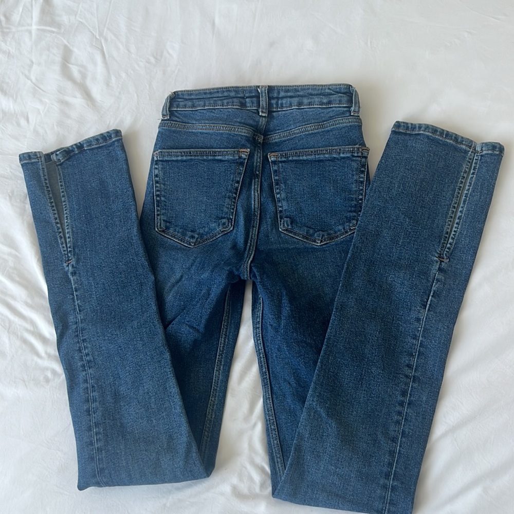 Zara split bottom jeans. Size 0